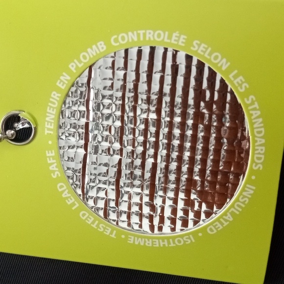 Brand New Black Insulated Roots Bag - Picture 12 of 14